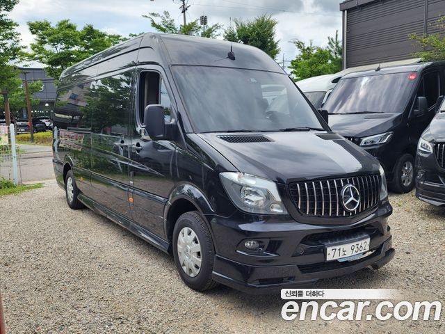 Mercedes-Benz Sprinter 2017 — photo 11
