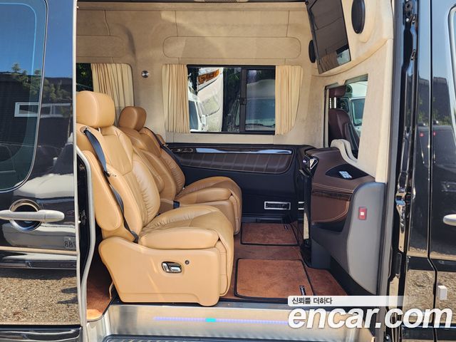Mercedes-Benz Sprinter 2017 — photo 15