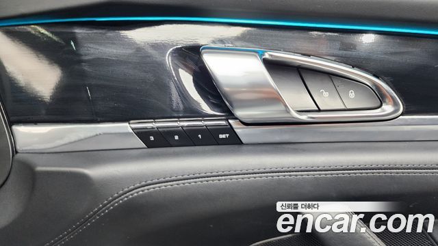 Porsche Panamera 2013 — photo 20