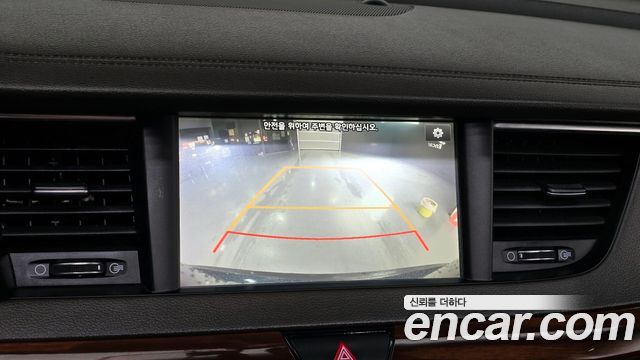 Kia K7 2017 — photo 16