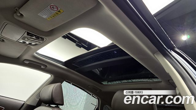 Kia K7 2017 — photo 18