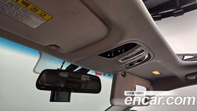 Kia K7 2017 — photo 19