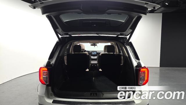Ford Explorer 2022 — photo 26
