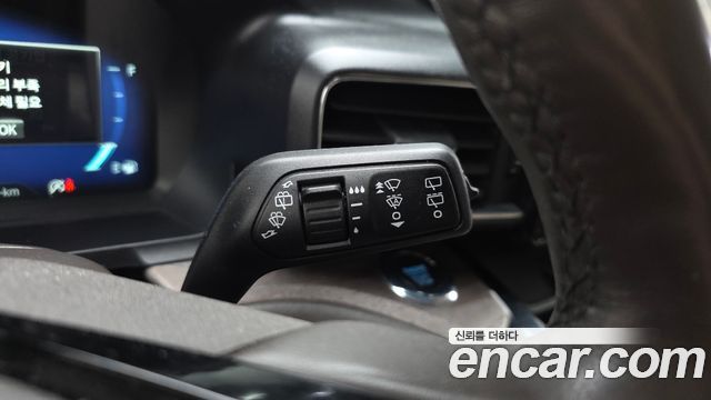 Ford Explorer 2022 — photo 29