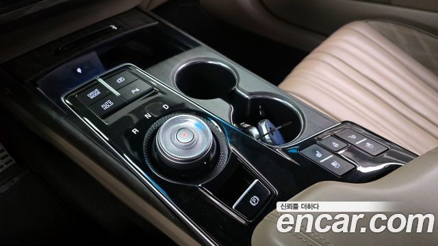 Kia K8 2022 — photo 9