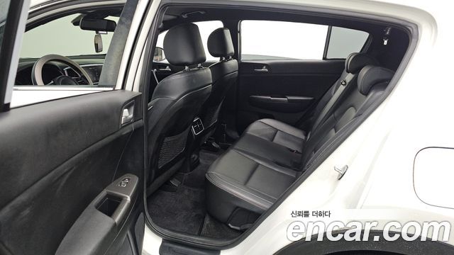 Kia Sportage 2019 — photo 25