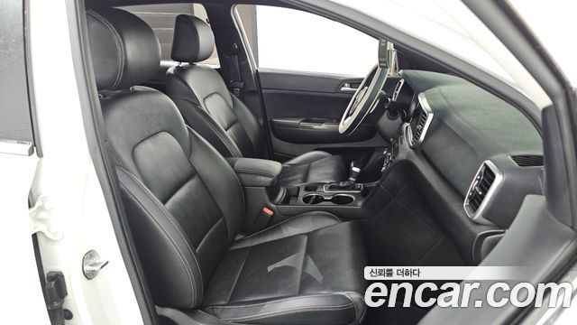 Kia Sportage 2019 — photo 16