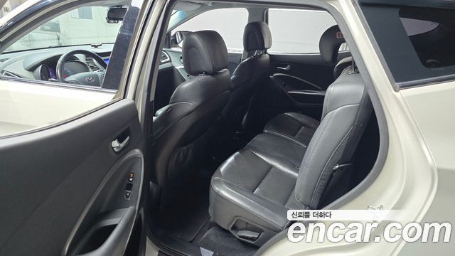 Hyundai Santafe 2013 — photo 11