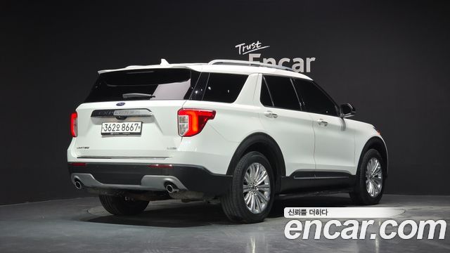 Ford Explorer 2020 — photo 2