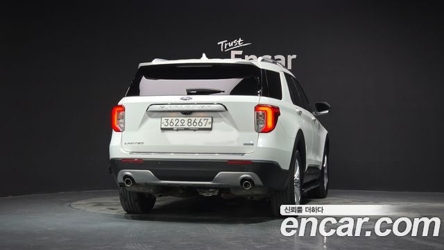 Ford Explorer 2020 — photo 4
