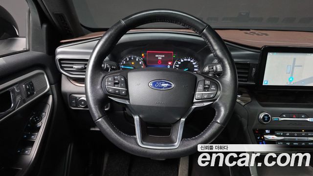 Ford Explorer 2020 — photo 19