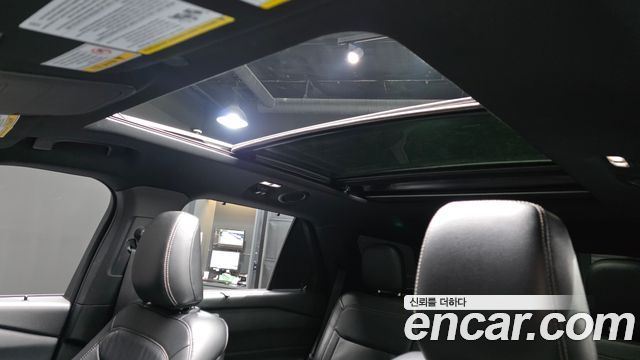 Ford Explorer 2020 — photo 24
