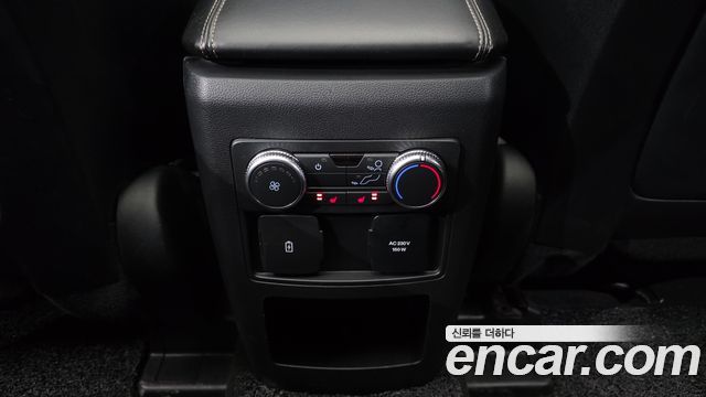 Ford Explorer 2020 — photo 25
