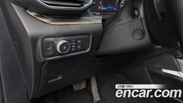Ford Explorer 2020 — photo 28
