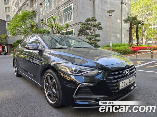 Hyundai AVANTE 2018 — photo 6