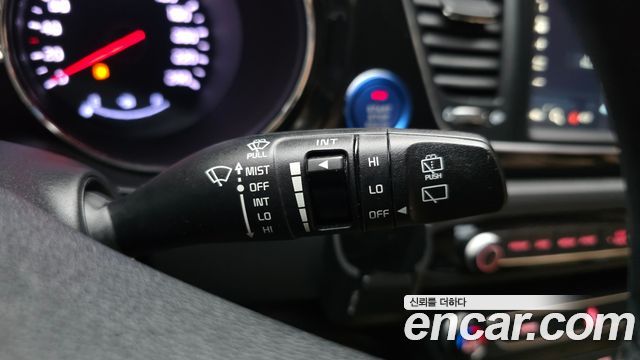 Kia Canival 2016 — photo 30