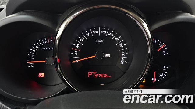 Kia Soul 2010 — photo 11