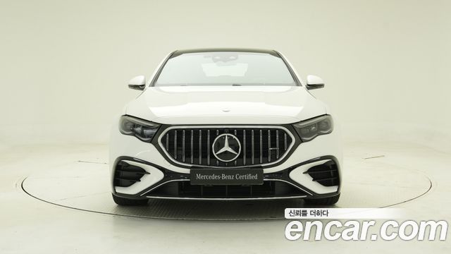 Mercedes-Benz E-Class 2025 — photo 3