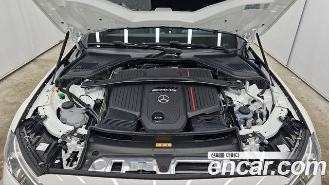Mercedes-Benz E-Class 2025 — photo 6
