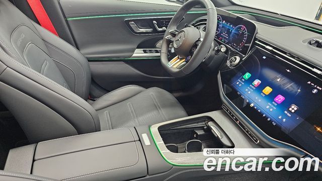 Mercedes-Benz E-Class 2025 — photo 14
