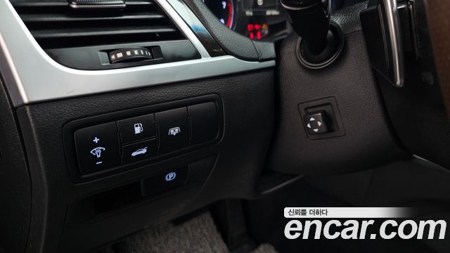 Hyundai Genesis 2015 — photo 16