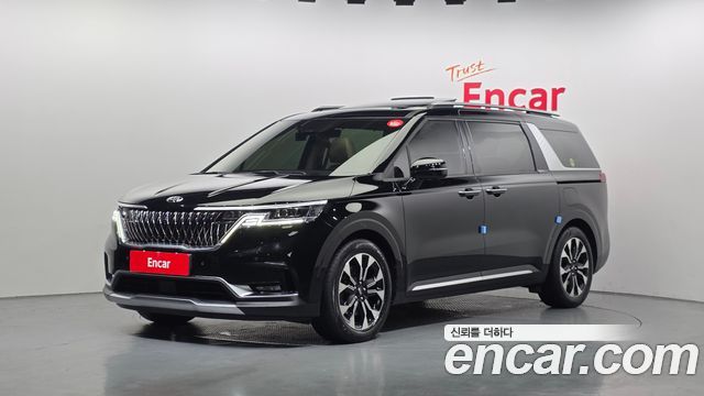 Kia Canival 2021 — photo 1