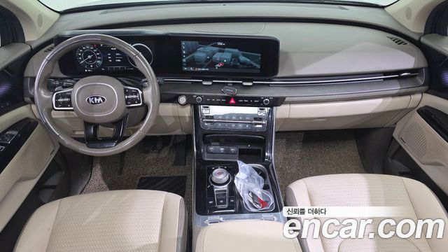 Kia Canival 2021 — photo 10