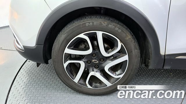Renault Korea QM3 2015 — photo 5