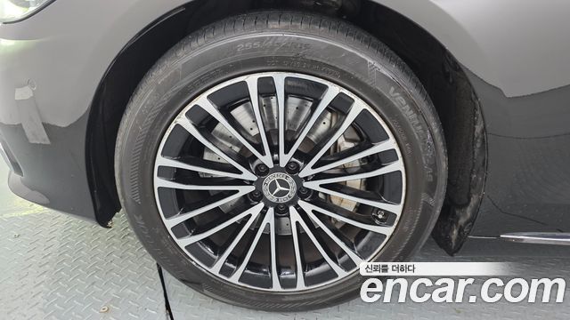 Mercedes-Benz S-Class 2021 — photo 5