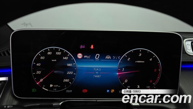 Mercedes-Benz S-Class 2021 — photo 11