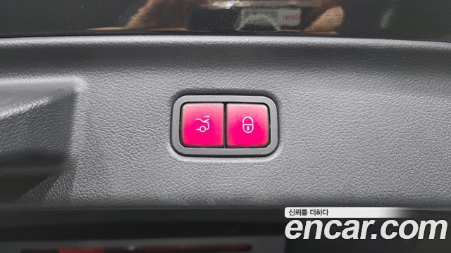 Mercedes-Benz S-Class 2021 — photo 24