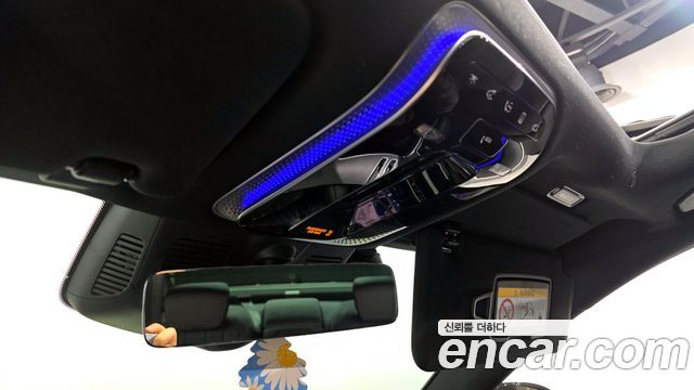 Mercedes-Benz S-Class 2021 — photo 30