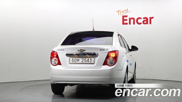 Chevrolet Korea Aveo 2014 — photo 4