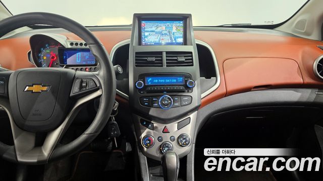 Chevrolet Korea Aveo 2014 — photo 26