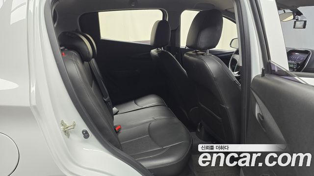 Chevrolet Korea Spark 2017 — photo 18