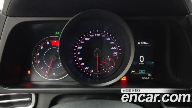 Hyundai AVANTE 2021 — photo 8