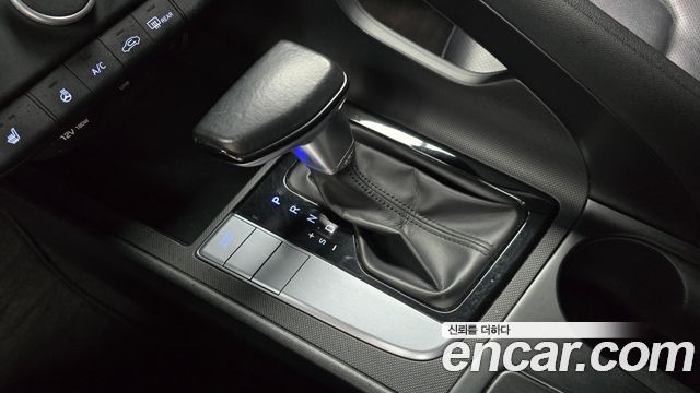 Hyundai AVANTE 2021 — photo 9