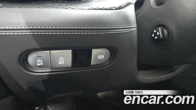 Genesis G90 2023 — photo 23