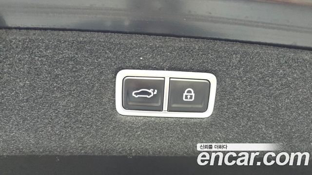 Genesis G90 2023 — photo 27