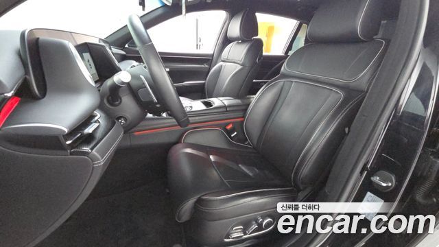 Genesis G90 2023 — photo 28