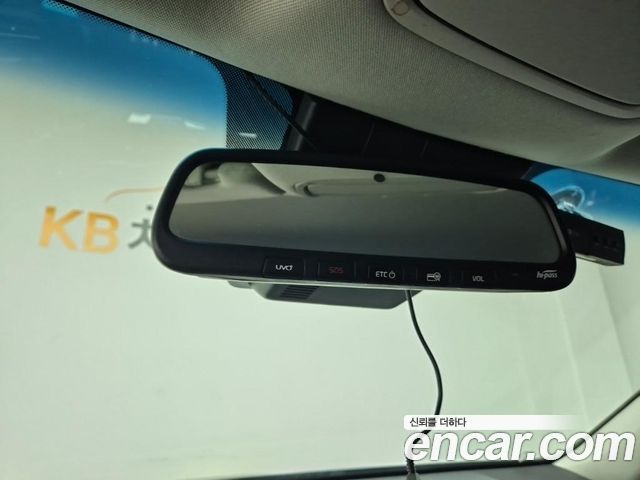 Kia K7 2020 — photo 13