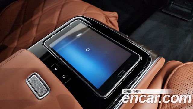 Mercedes-Benz S-Class 2022 — photo 36