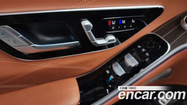 Mercedes-Benz S-Class 2022 — photo 39