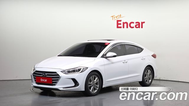 Hyundai AVANTE 2017 — photo 1