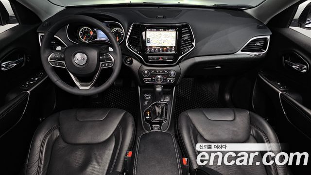 Jeep Cherokee 2021 — photo 10