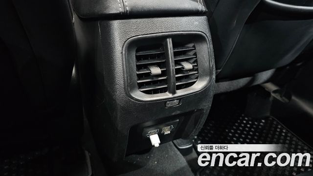 Jeep Cherokee 2021 — photo 32