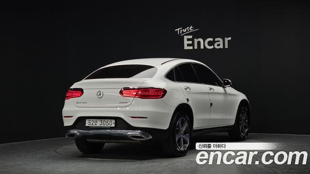 Mercedes-Benz GLC-Class 2019 — photo 2