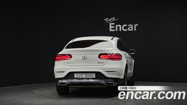 Mercedes-Benz GLC-Class 2019 — photo 4