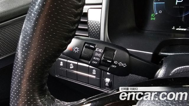 KG Mobility Rexton 2022 — photo 30