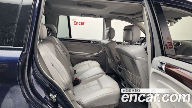 Mercedes-Benz GL-Class 2008 — photo 11